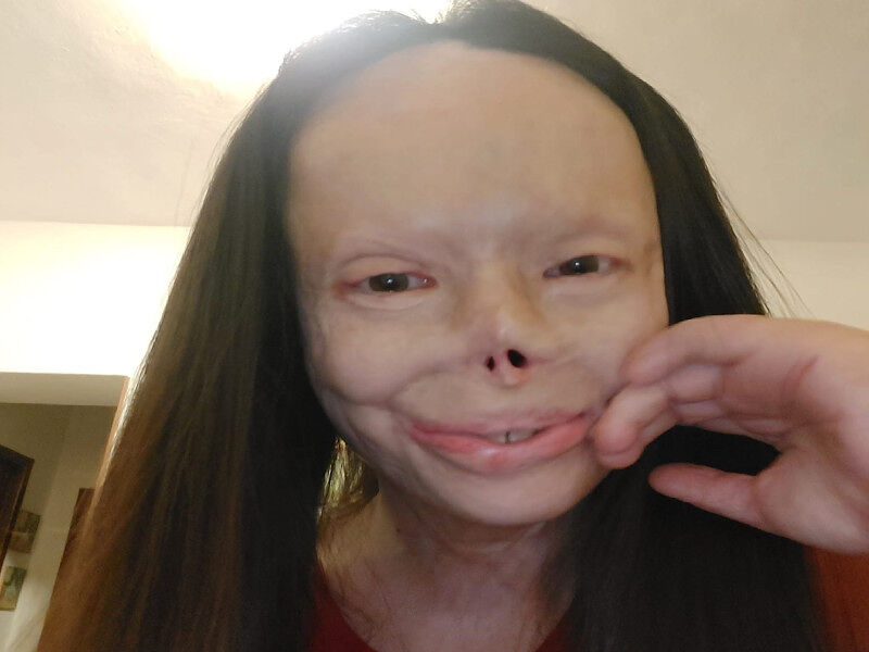 La gioia di Valentina Pitzalis: “Ho ricevuto 126mila euro per le mie spese legali, grazie a tutti”