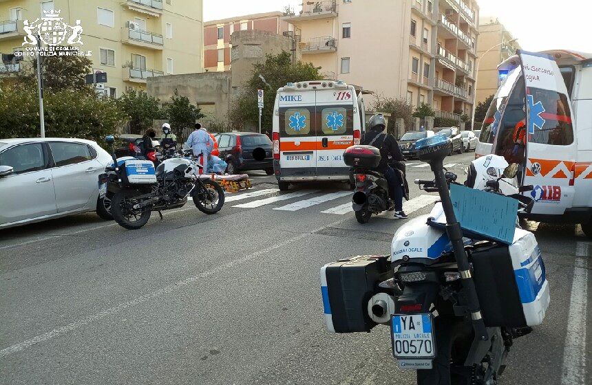 Cagliari, ancora un incidente che coinvolge un pedone: donna investita sulle strisce a Monte Urpinu