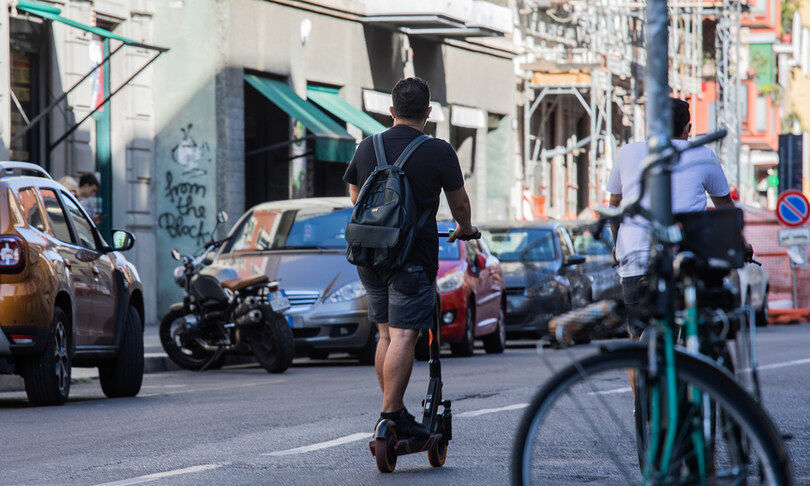 Monopattini, in Italia un incidente grave ogni 3 giorni