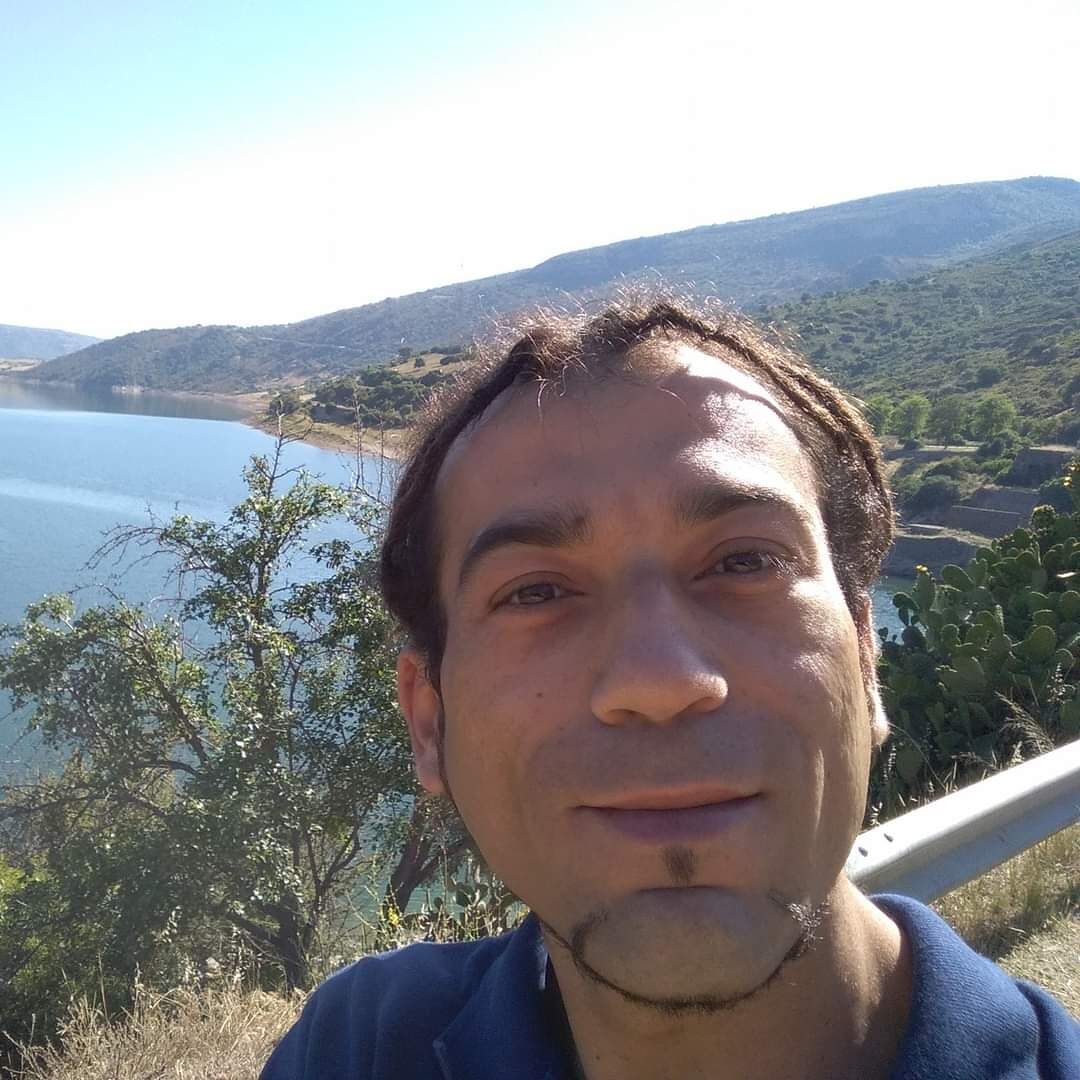 Pirri, l’ira di Simone: “Ho pagato 550 euro per una casa poi il proprietario è sparito”