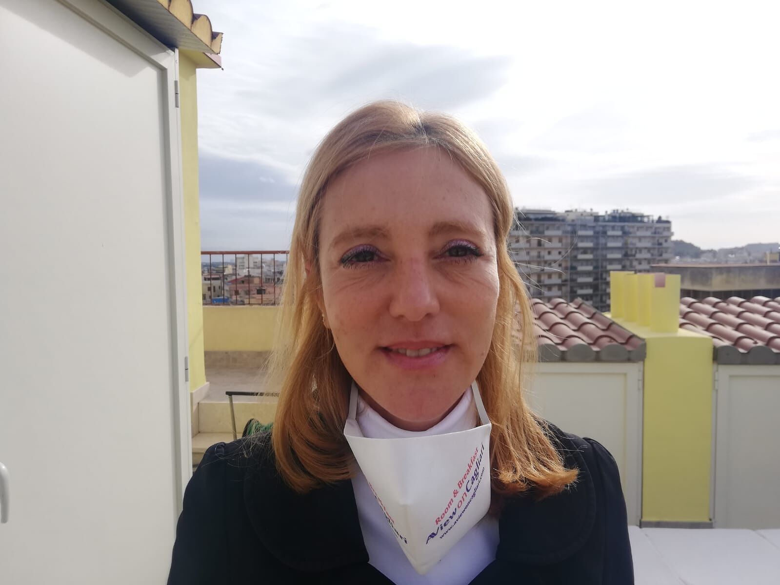 “Turisti col certificato di negatività nel mio b&b di Cagliari? No, c’è la privacy”