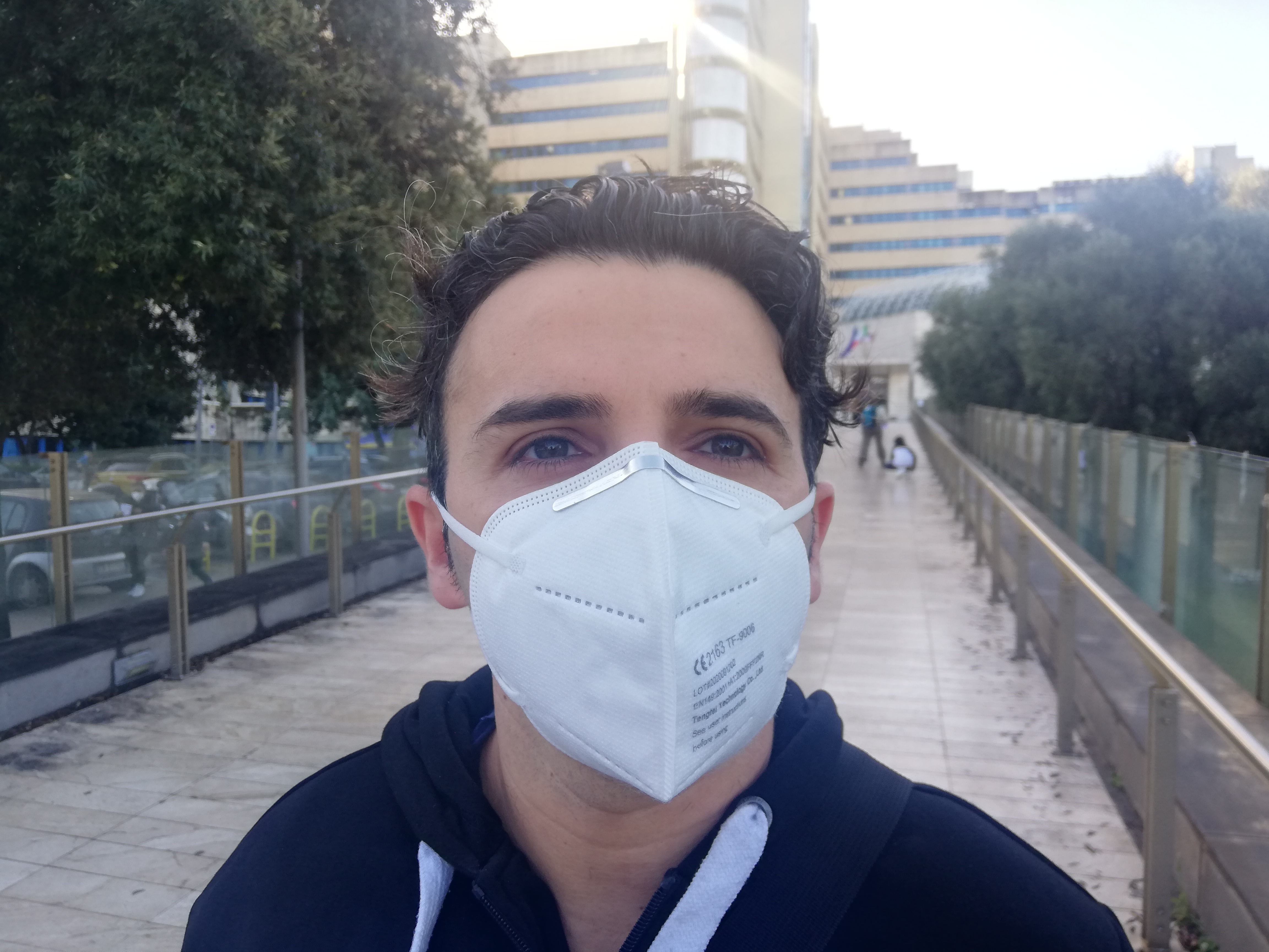 Bar chiuso al Brotzu: “A 36 anni voglio lavorare, sono costretto a farmi sostenere dai miei genitori”