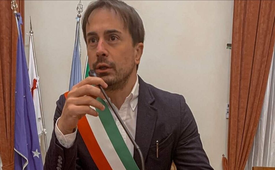 La Maddalena zona rossa, il sindaco ci ripensa: “Attendiamo altri dati”