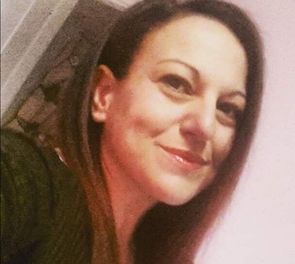 Giovanna di Sarroch: “Perchè noi OSS non abbiamo ricevuto la prima dose del vaccino anti-covid?”