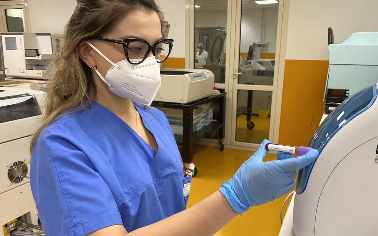 Caccia alla variante Covid inglese e brasiliana in Sardegna, flash test a Monserrato