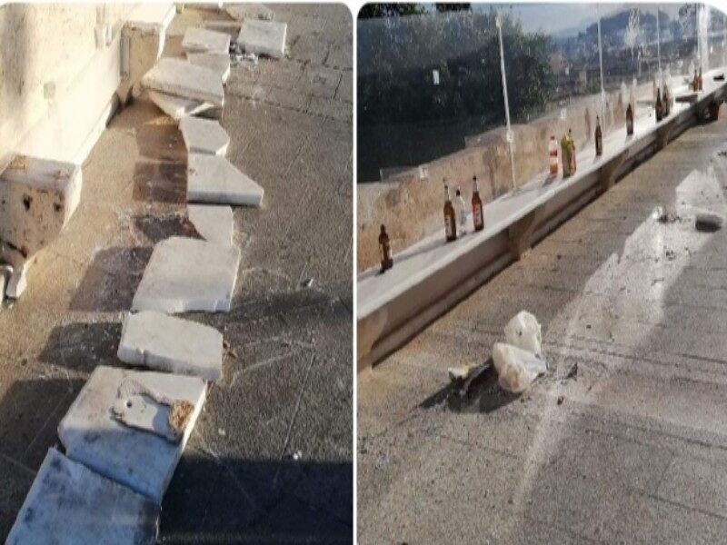 Cagliari, lastre spaccate e bottiglie di birra ammassate al Bastione: “Vandali padroni del monumento”
