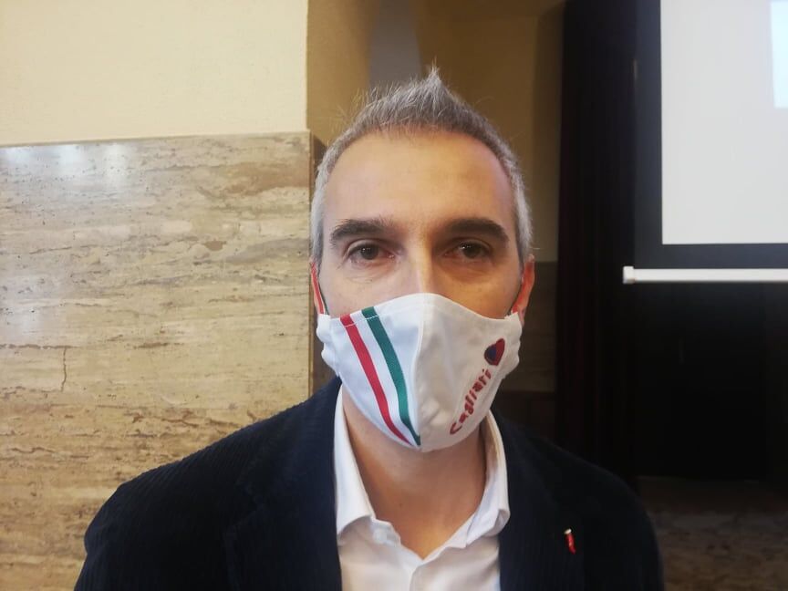 Cagliari, “mastelli del secco per tutti: li consegneremo anche a chi non ha pagato la Tari”