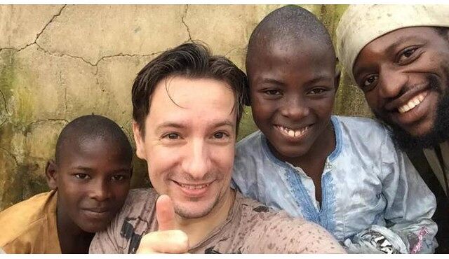 Luca Attanasio, chi era il giovane ambasciatore ucciso in un’imboscata in Congo