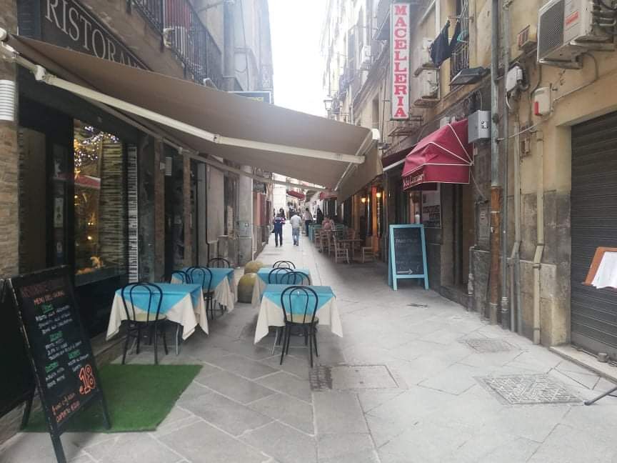 I ristoratori cagliaritani in coro: “In Sardegna numeri da zona bianca, fateci aprire la sera”