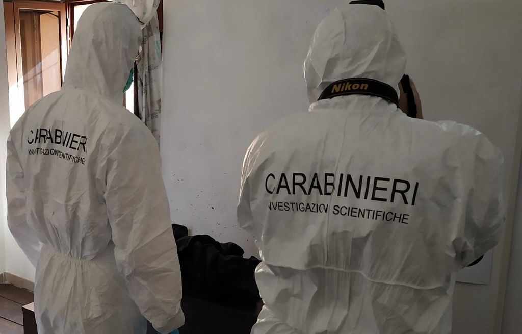 Selargius, si ferisce durante il furto: ladro individuato dal Ris grazie alle tracce di sangue