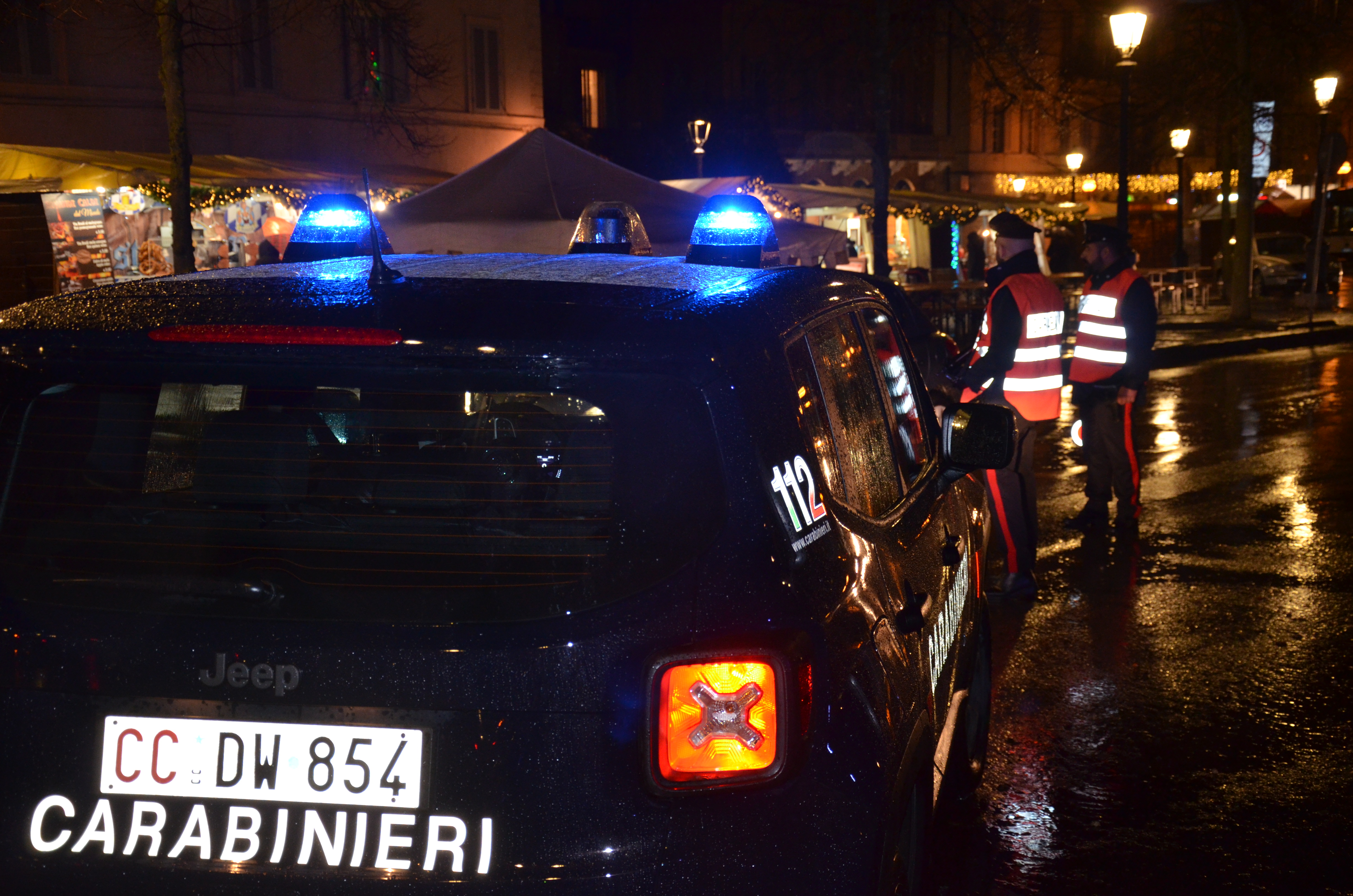 Viola il divieto e torna a casa dai genitori, poi aggredisce e ferisce l’anziano padre: 41enne di Selargius in carcere