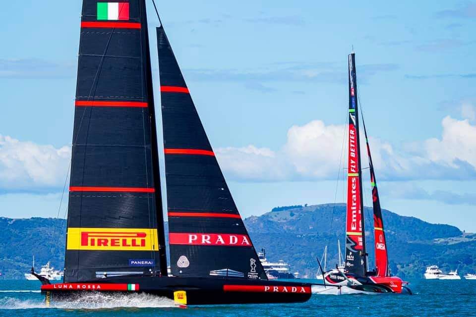 Luna Rossa è già nella storia: 3-3 con New Zealand, sfida apertissima