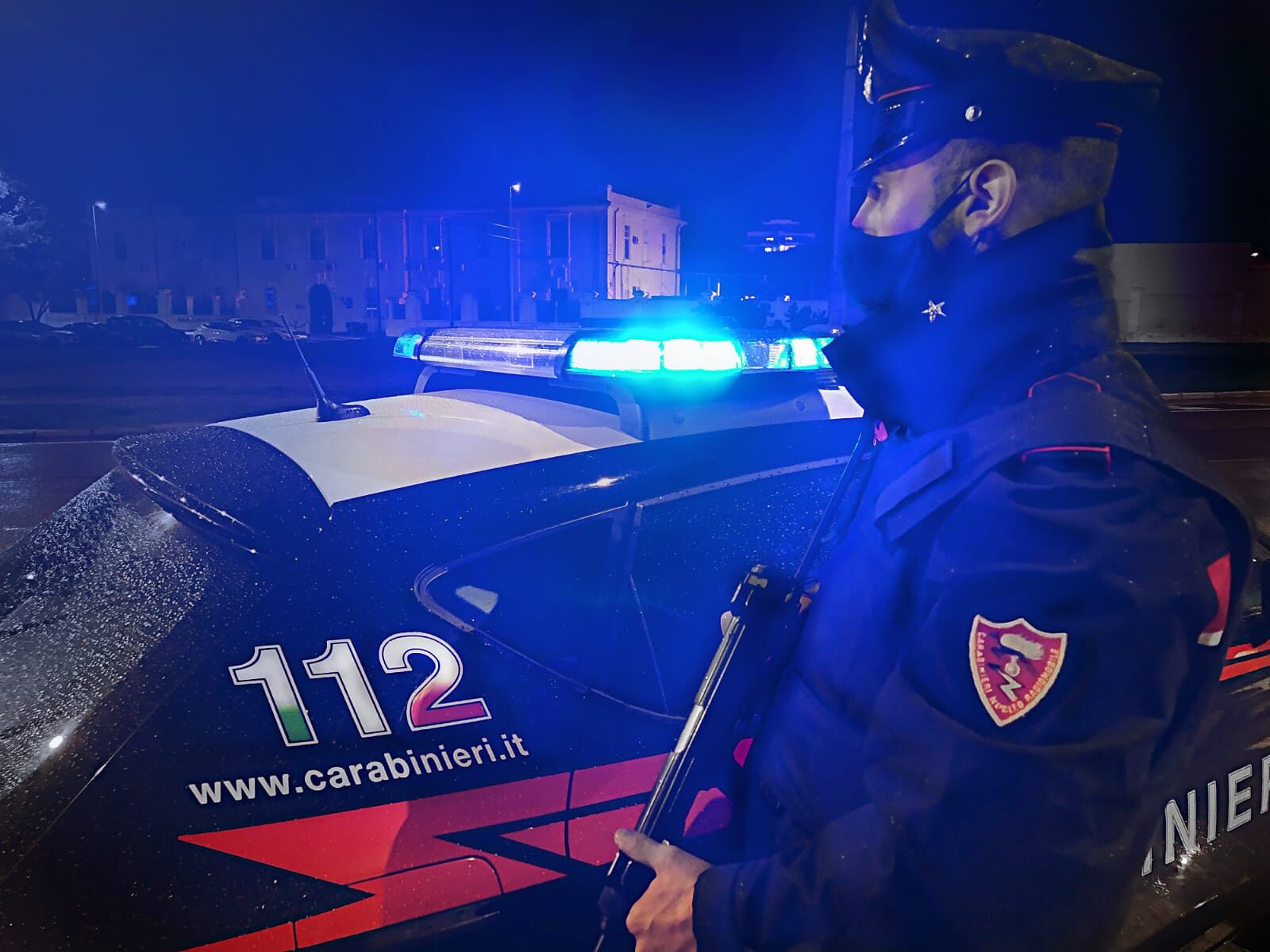 Siliqua, falegname denunciato dai carabinieri per spaccio di marijuana