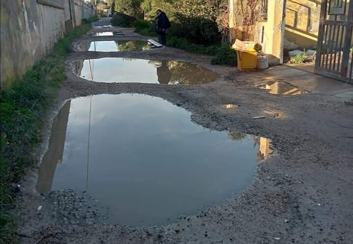 Quartu, strade dissestate e impraticabili a Flumini: residenti in rivolta