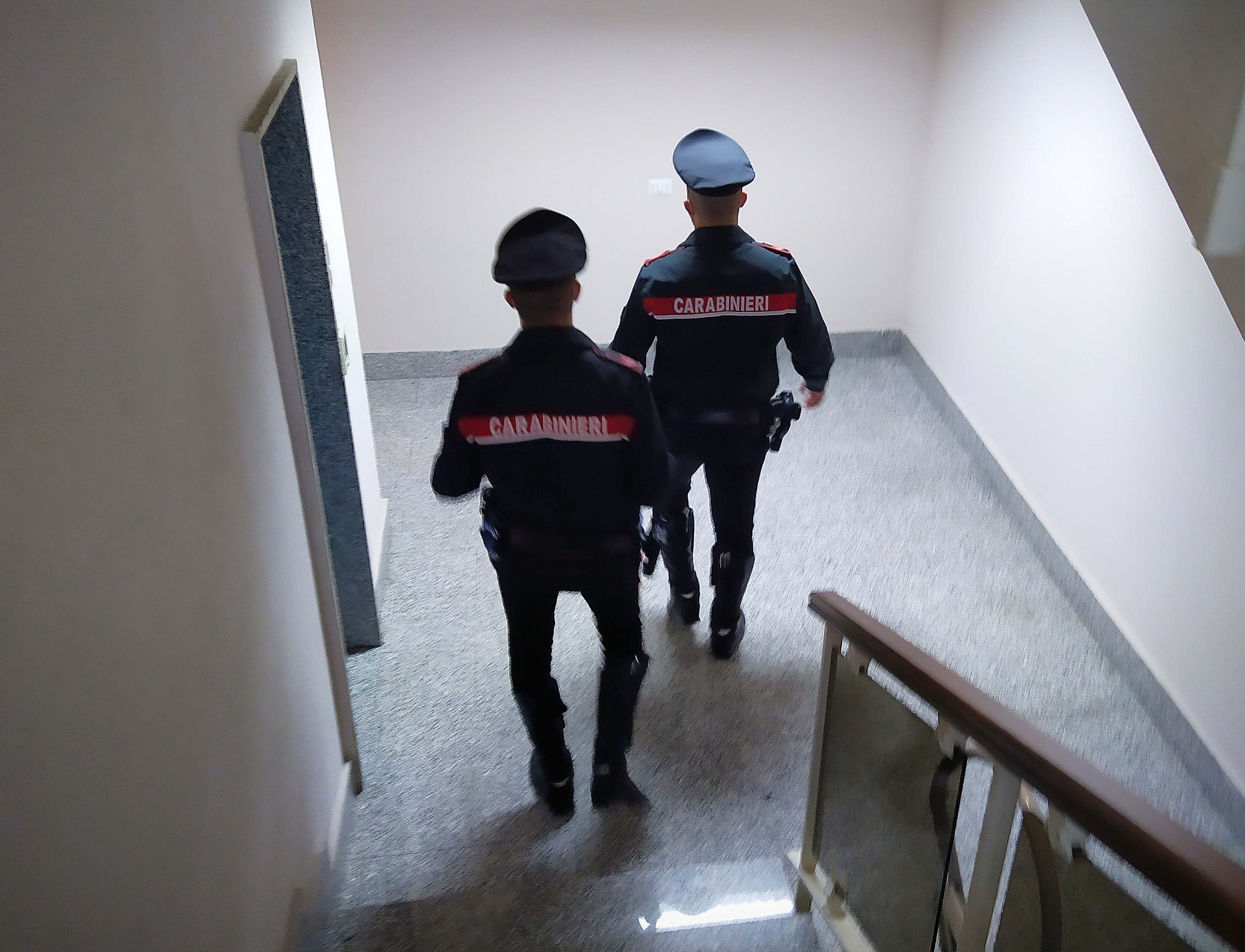 Villanovafranca, stipula un contratto Enel a nome del fratello e gli lascia un debito di 2500 euro di bollette