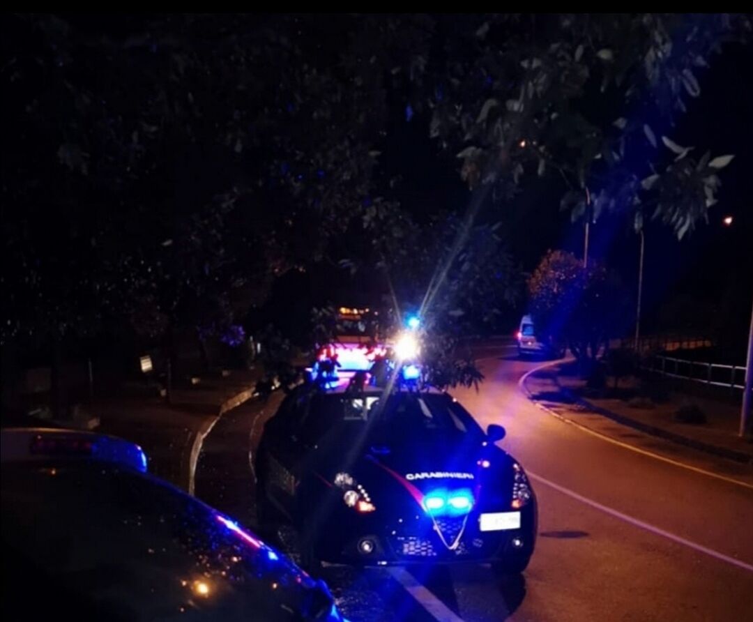 Dramma a Sant’Andrea Frius, auto fuori strada contro un albero: perde la vita una 21enne