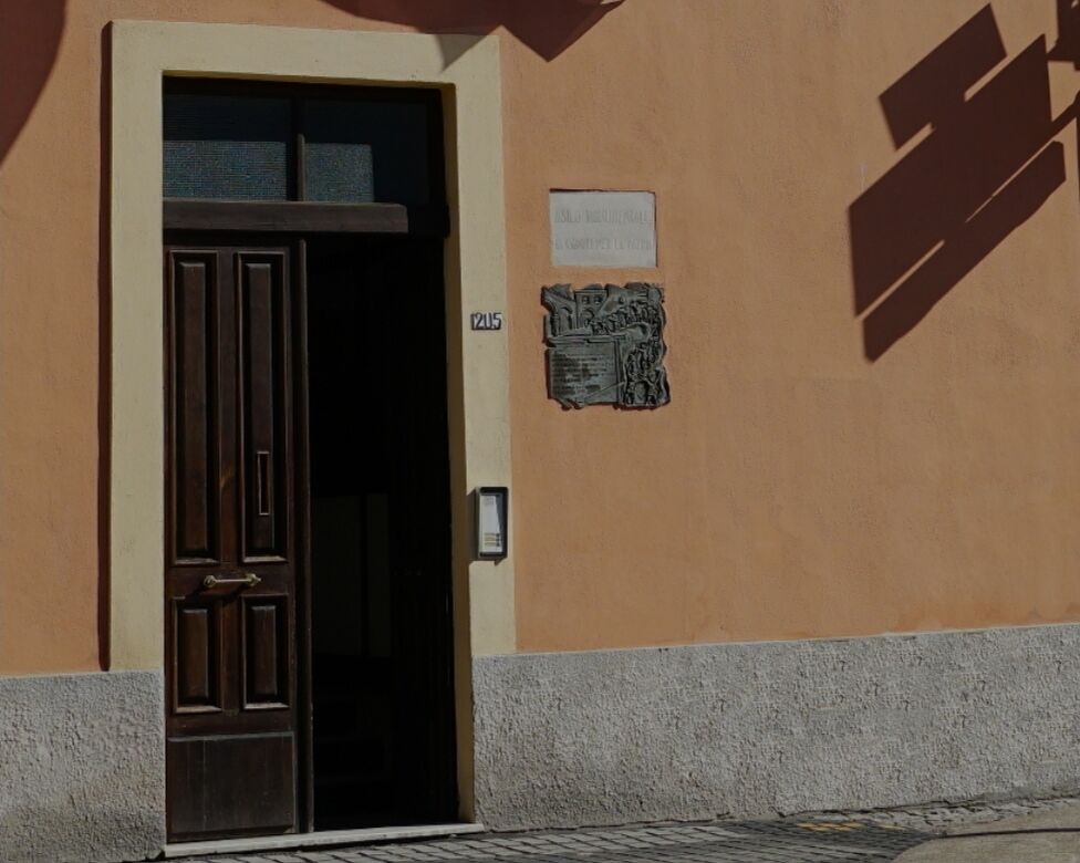 Monserrato, sospetto caso di variante inglese nella scuola  primaria: nuova chiusura del sindaco Locci