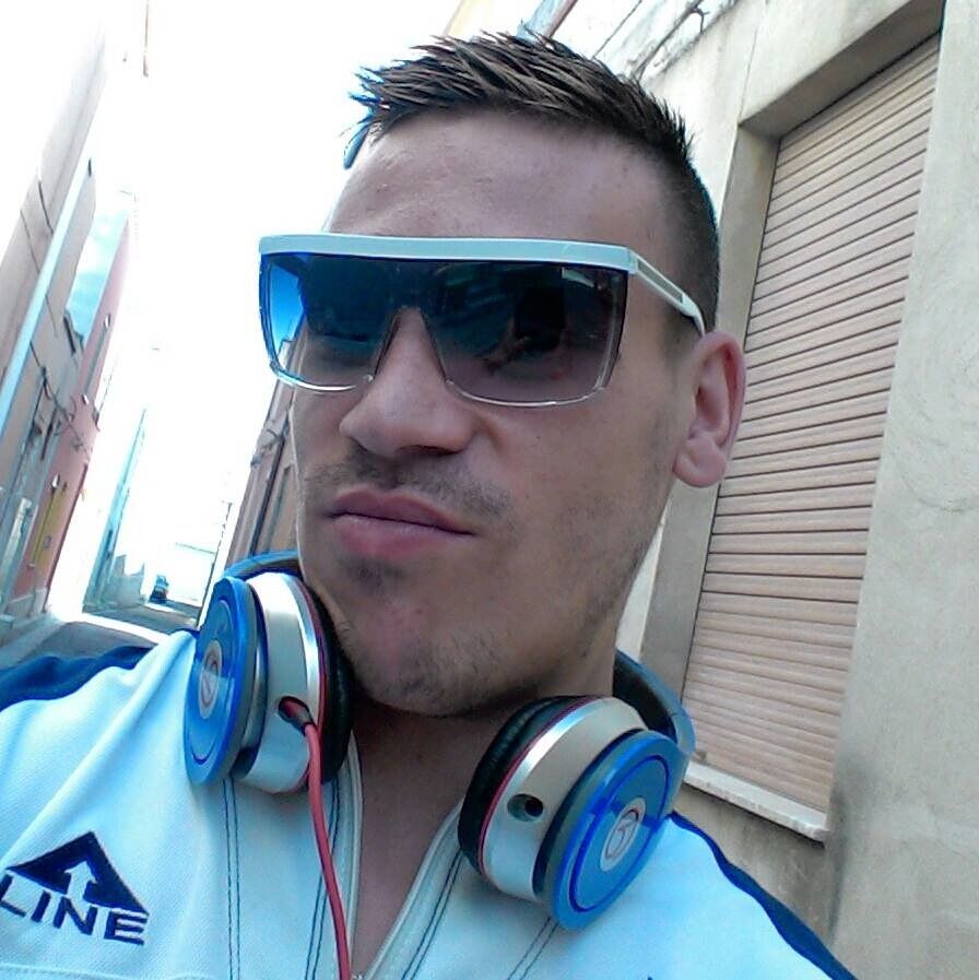 Christian di Cagliari: “Ho perso il portafoglio a Mulinu Becciu, aiutatemi a ritrovarlo”