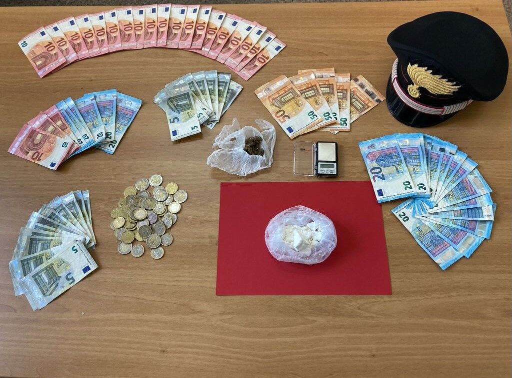 Sant’Elia, i carabinieri cercano una bici rubata e trovano cocaina purissima: un arresto