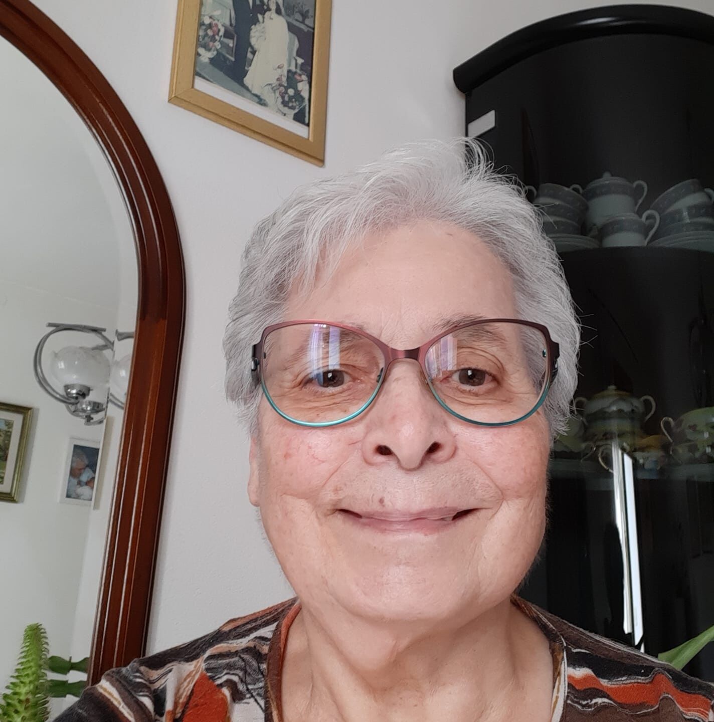 Antonia di Gonnesa: “Prigioniera in casa per la zona rossa, nipotini lontani e a Sardara c’è chi è scappato dalla finestra”