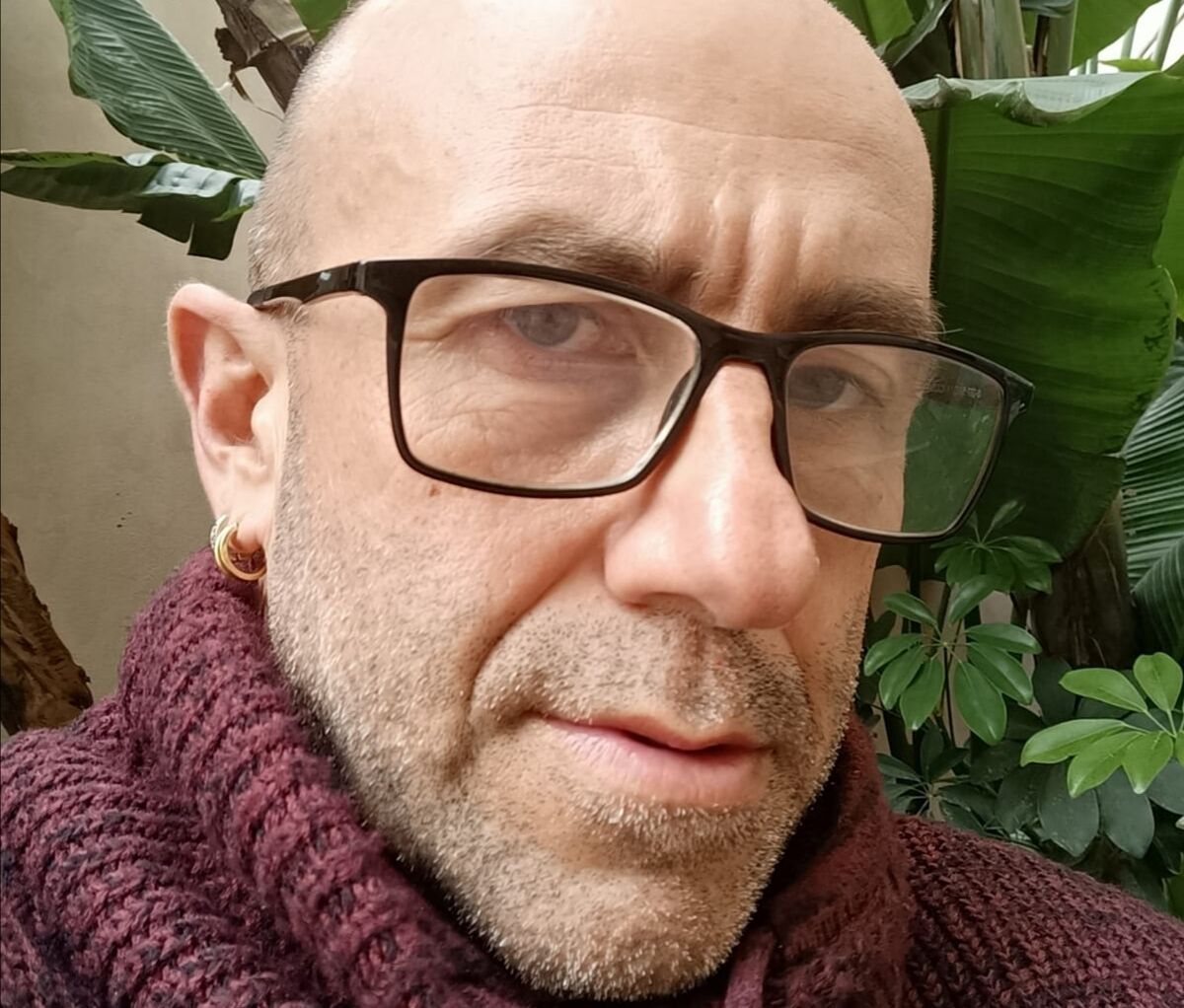 “Il coprifuoco alle 22 in estate anche in Sardegna? Assurdo, usciranno tutti alla stessa ora per l’aperitivo”