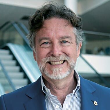 Sardegna, scontro vaccini: “Non è vero che mancano i medici ma l’organizzazione: Chessa dice cose molto gravi su argomenti che non conosce”