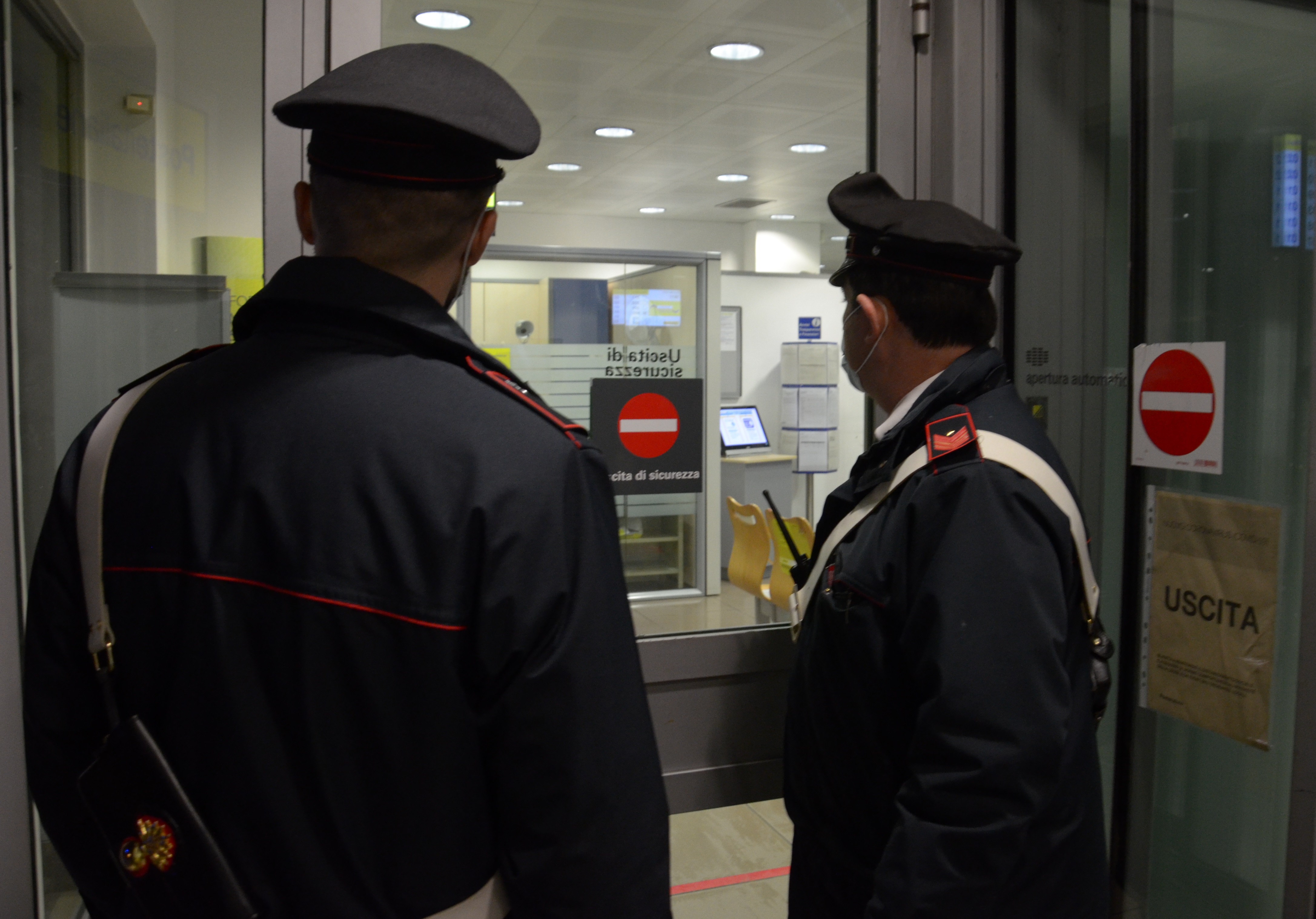 Vende un forno on line, ma gli svuotano il conto di 598 euro: beffato operaio di Villacidro