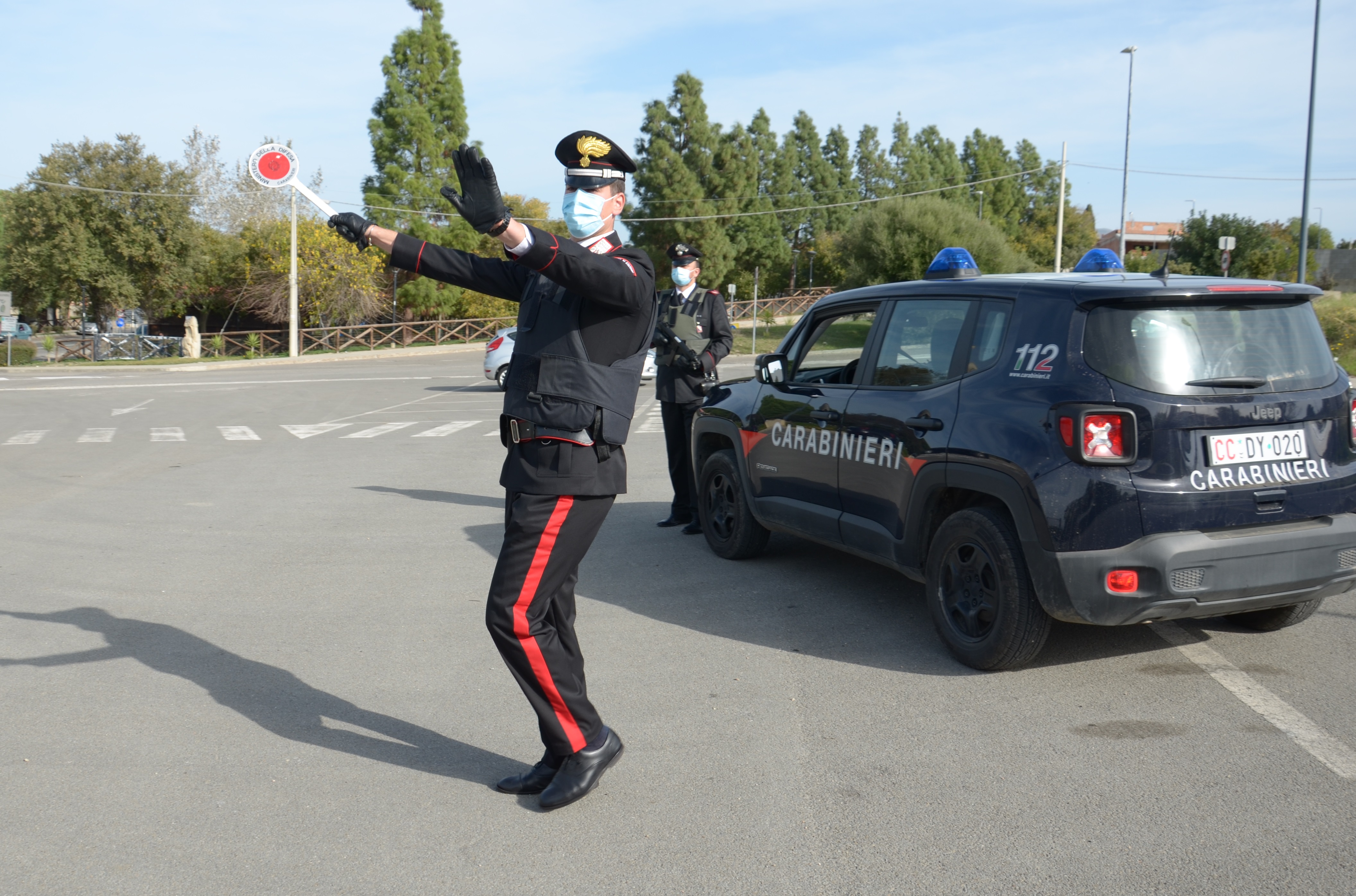 Castiadas, cade rovinosamente dalla bici per una mancata precedenza: ciclista all’ospedale