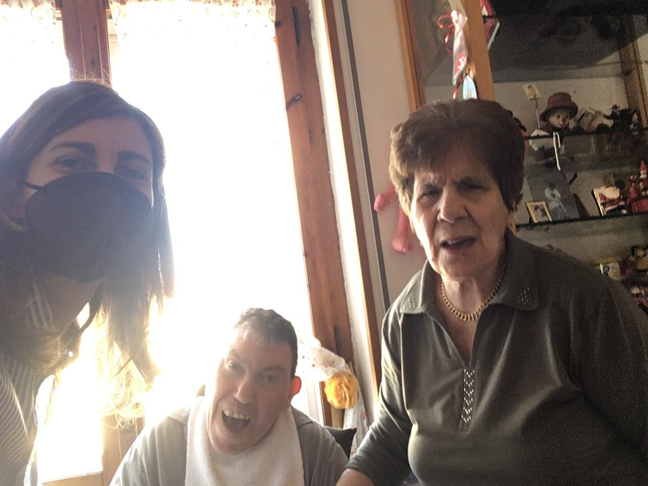 “Un vaccino per Paolo”: l’appello di una mamma di Selargius per suo figlio disabile