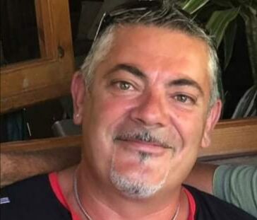 Addio a Pier Giacomo Porcu, Pula e Sarroch salutano il 48enne morto dopo una caduta dalla bicicletta