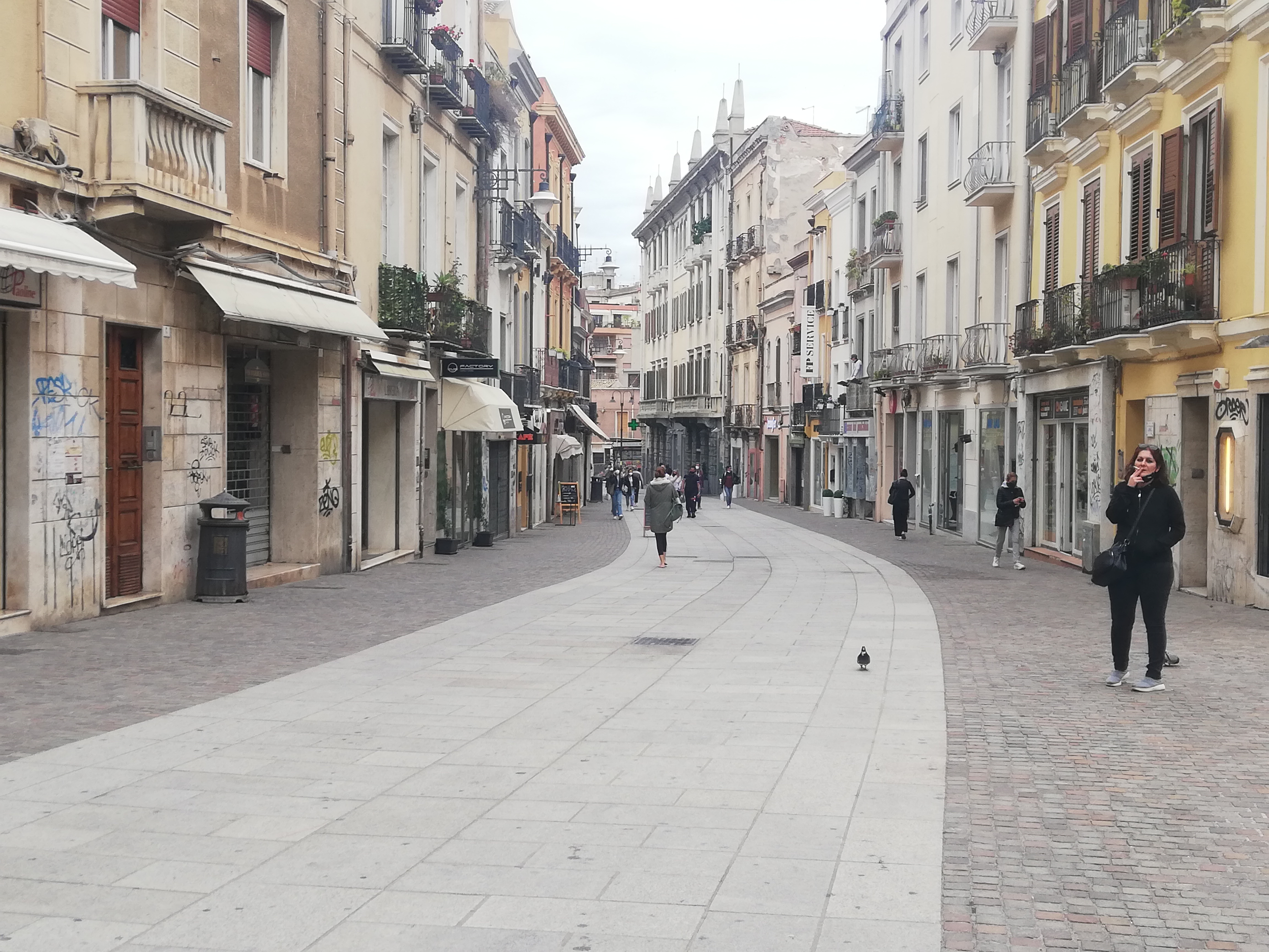 Sardegna, ultima settimana in arancione con i contagi in netto calo: attesa per le riaperture