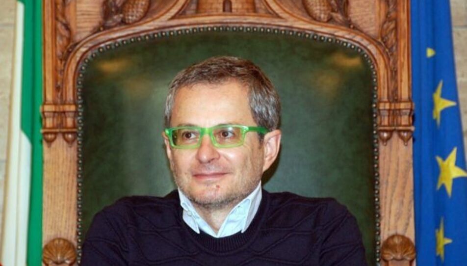 Marina, Tack: “Aumentare gli spazi dei commercianti lungo viale Buoncammino”