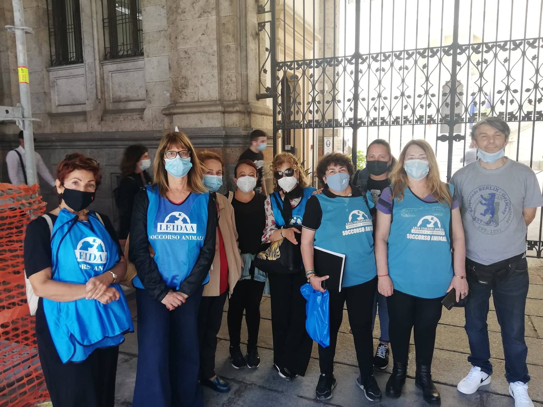 Cagliari, gli animalisti furiosi contro Truzzu: “Hai cacciato la Piroddi, vergogna: è un grave autogol”