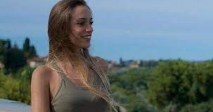 Luana, 22 anni, muore in fabbrica: “Che tragedia, eri una mamma così bella e così giovane…”