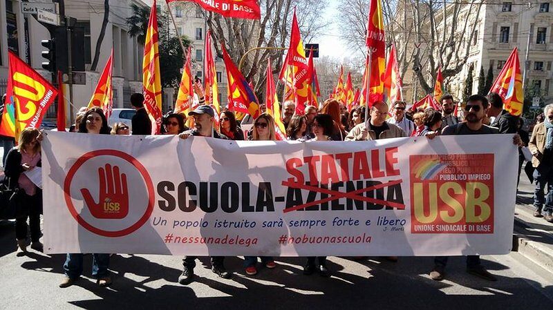 Scuola, domani sciopero degli insegnanti: manifestazione in via Roma a Cagliari