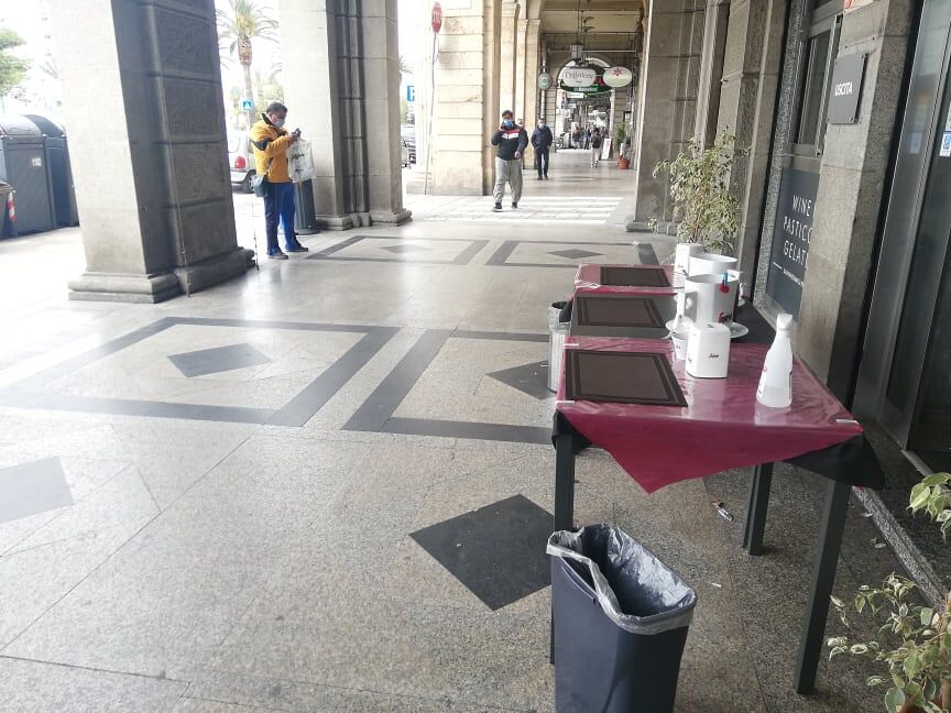 Crollano i contagi, Sardegna arancione di rabbia: “Chiediamo la zona gialla da lunedì”