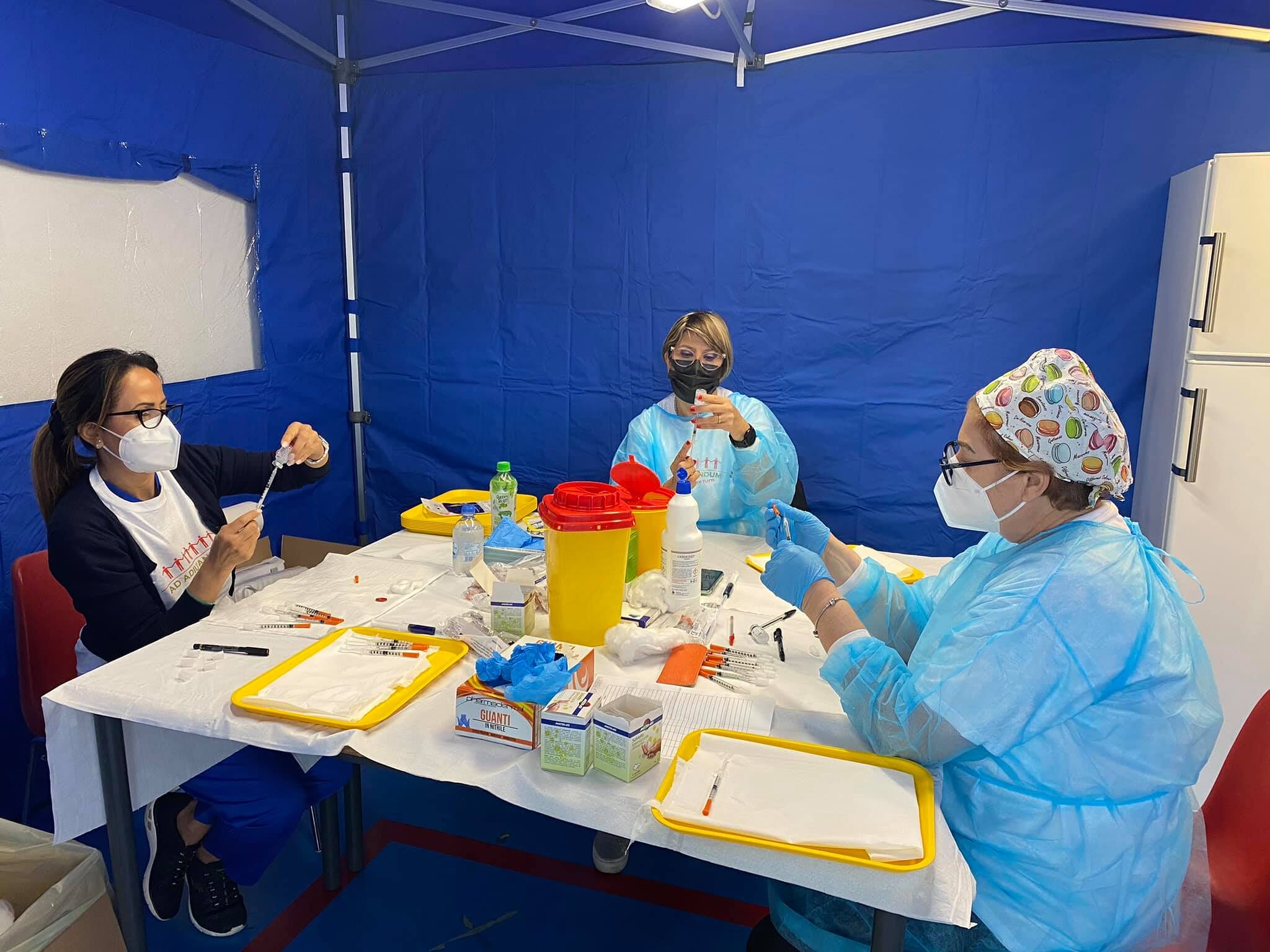 Sardegna, oggi 52 contagi al virus e tre morti ma nell’Isola terapie intensive ai minimi storici del 2021