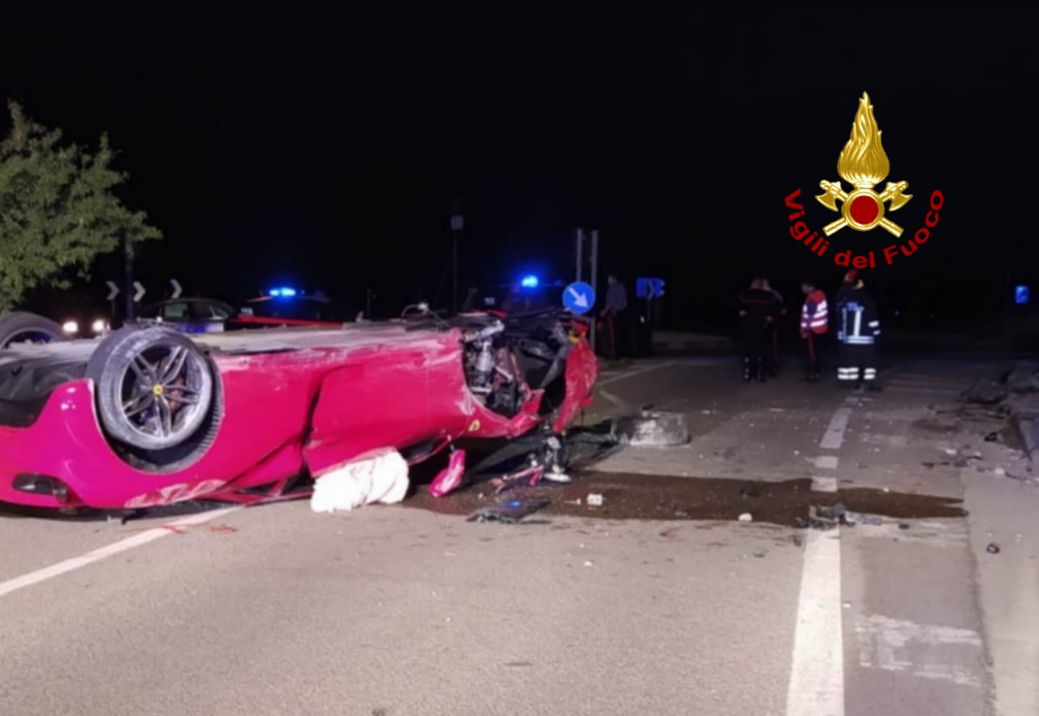 Serdiana, Ferrari esce di strada e danneggia una condotta del gas: gravi due persone