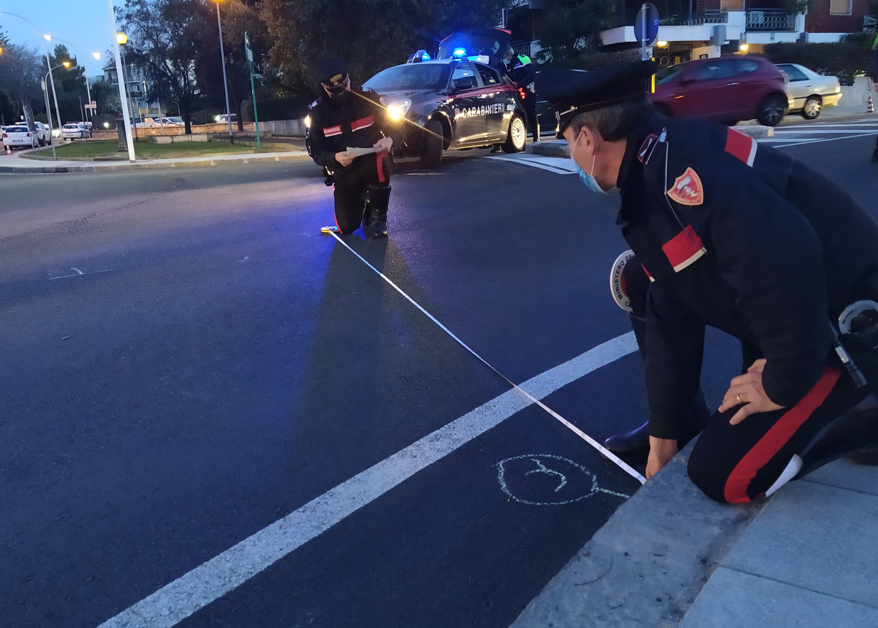 Quartu, madre e figlia travolte da un’auto in via Fiume: la conducente positiva all’alcol test