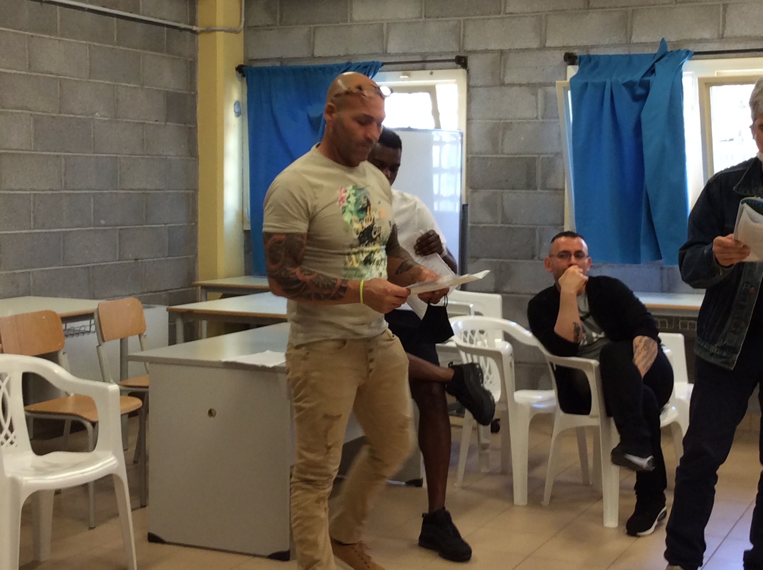 A Uta vanno in scena detenuti attori con lo spettacolo Arcipelaghi