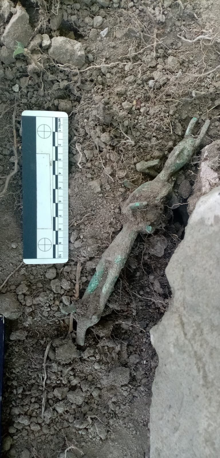 Importanti reperti nel sito archeologico di Cuccuru Mudeju: trovato il guerriero di Nughedu