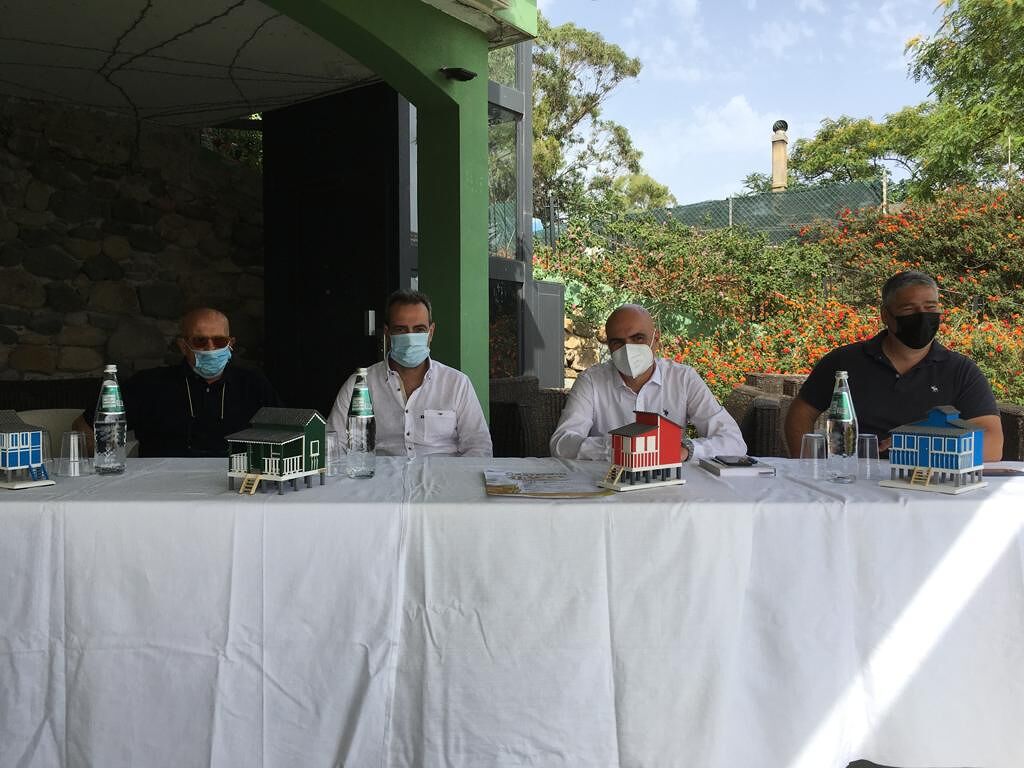 Cagliari, weekend a tutta birra a Marina Piccola: dj set e fiumi di “bionde” dalle 10 all’una di notte