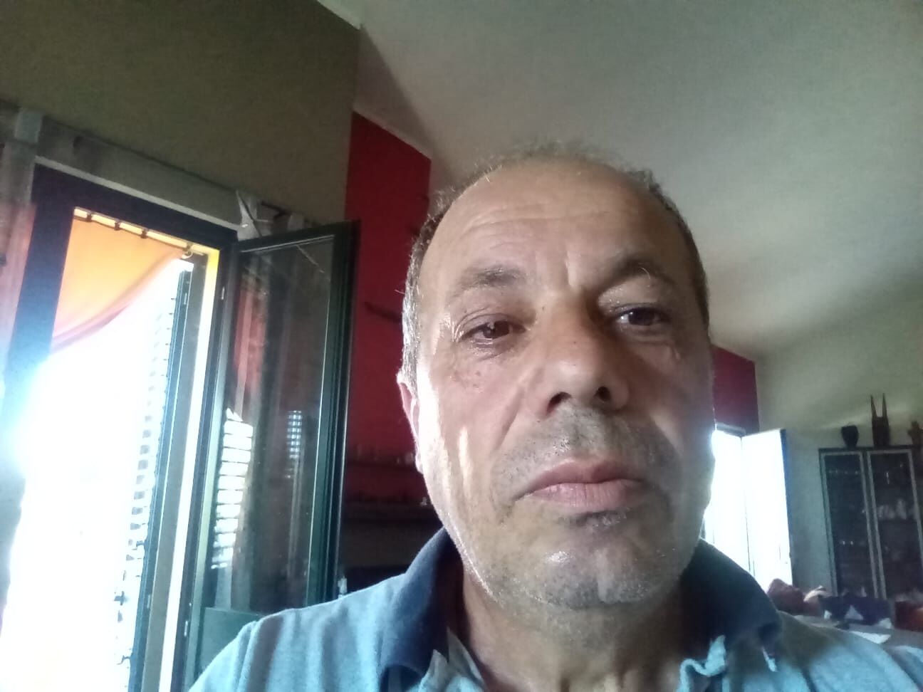 La rabbia dell’ex chef: “Niente posto per il mio furgone nel piazzale davanti alle dune di Costa Rei” 