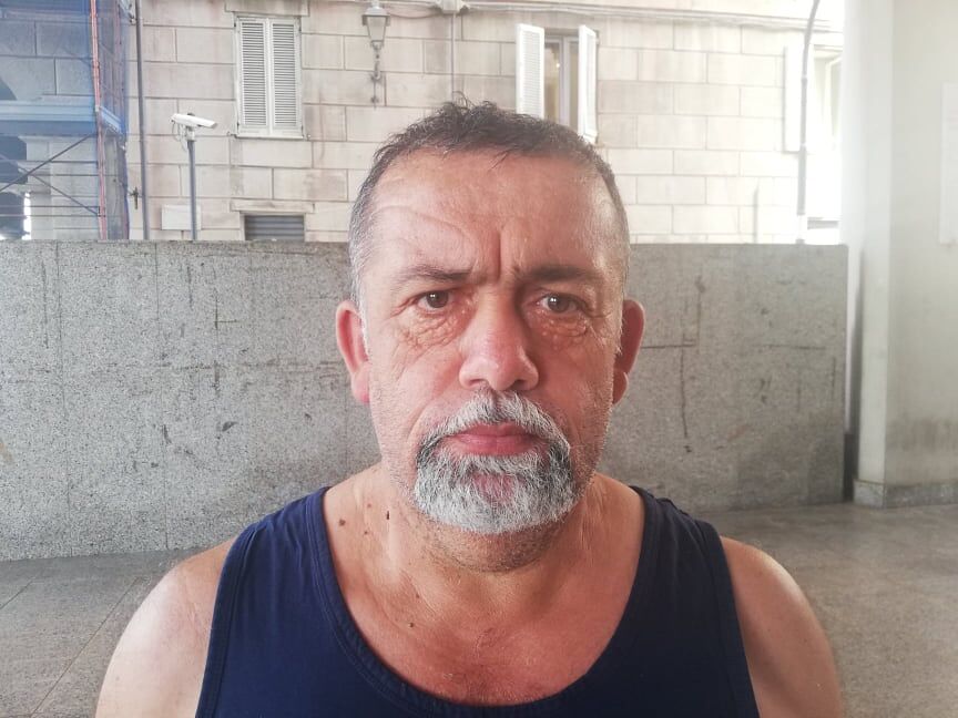 Emanuele, torronaio di Dolianova: “Sagre ferme, sto morendo tra prestiti da rendere e 30 rate di Equitalia” (VIDEO)