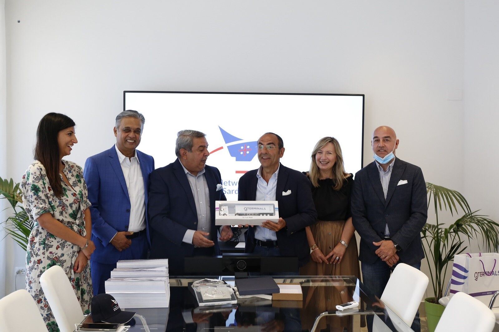 Svolta in arrivo per il porto canale, i miliardi del Qatar per lo scalo di Macchiareddu