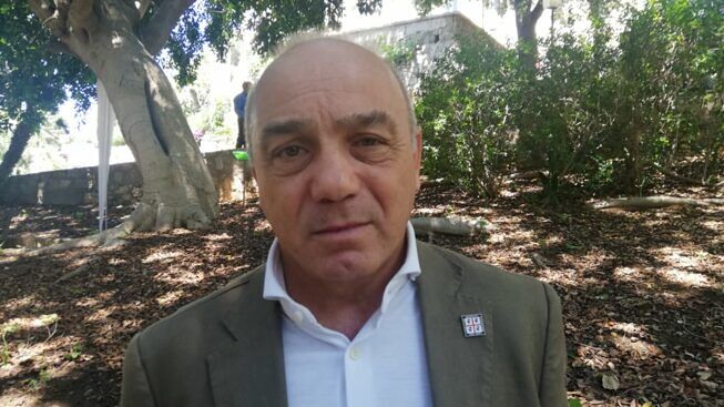 Metri cubi d’aria tra clienti, ristoratori sardi furiosi: “Ancora un piccolo sacrificio per cantar vittoria a fine giugno”