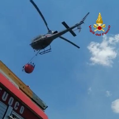 Cagliari, incendio in via Montecassino: fiamme anche a Muravera, Iglesias e Mandas