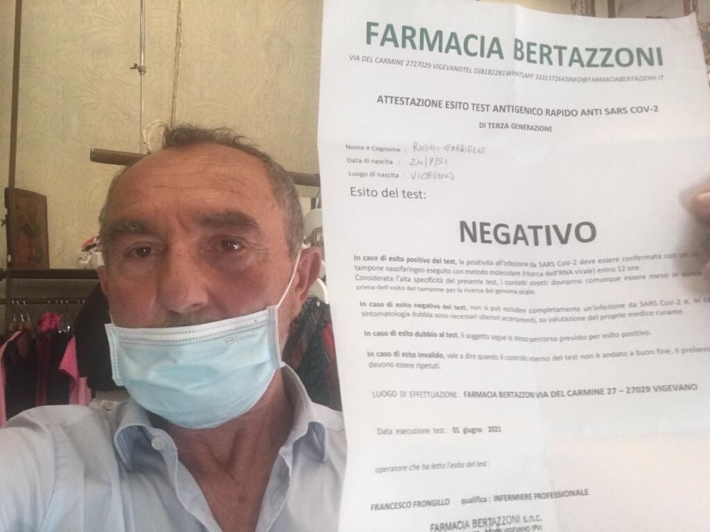 Gabriele, commerciante di Cagliari: “Tornato da Milano col tampone pagato, nessuno ha controllato”