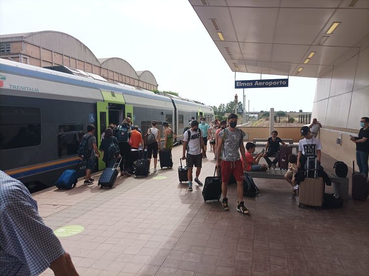 Covid, Sardegna in piena quarta ondata: tengono gli ospedali ma i numeri fanno paura