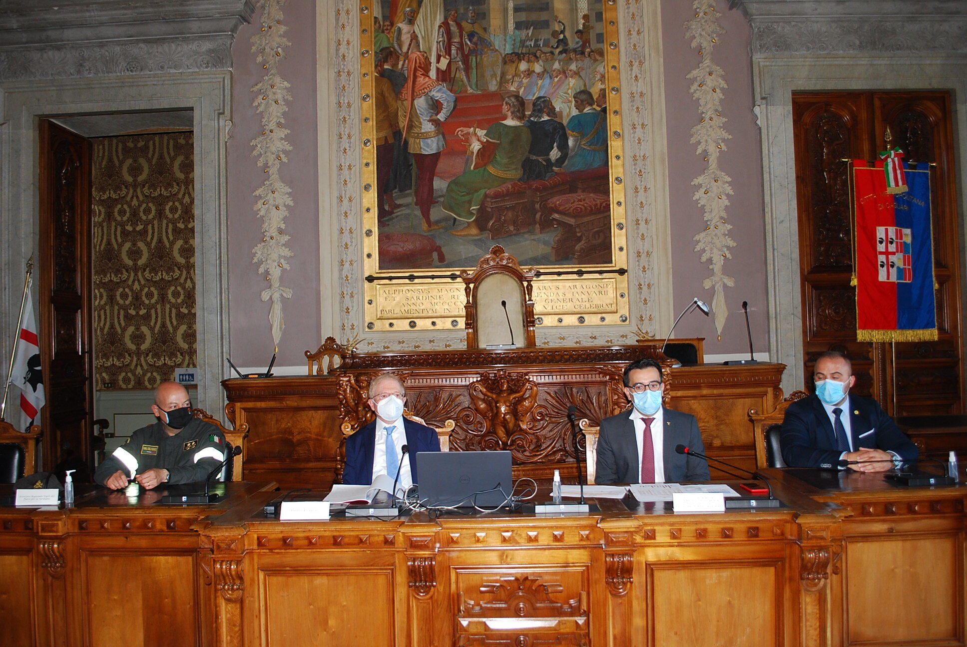 Lotta agli incendi, 7mila uomini schierati in tutta la Sardegna: “E tre Canadair sino a settembre”